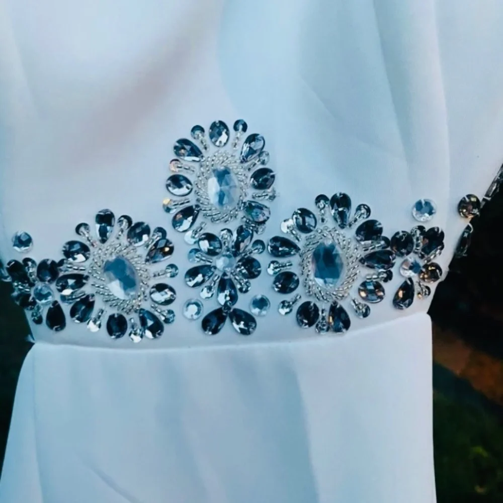 Bridal dress Avery  G Sleeveless Jewel Neck cutout maxi Dress size 6 NWT - Picture 5 of 10